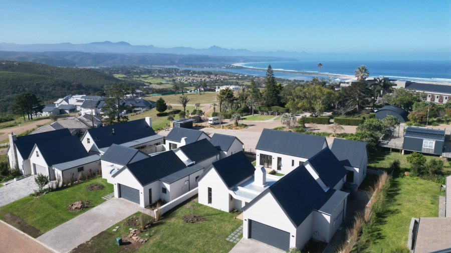 4 Bedroom Property for Sale in Baron View Western Cape